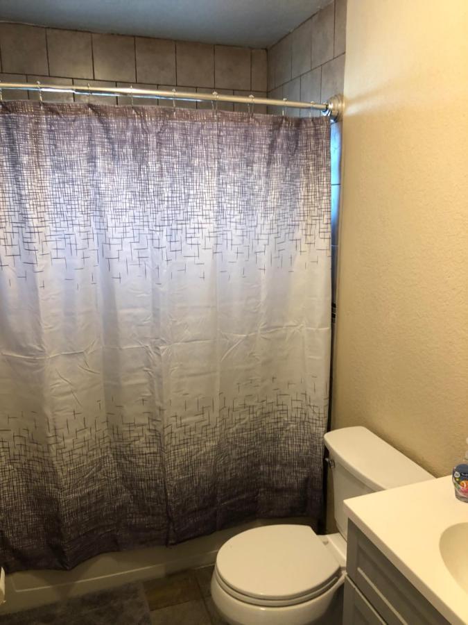 The Rustic @ Paseo De Encinal Dr # 4 Apartment Eagle Pass Bagian luar foto